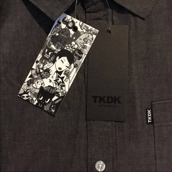 NWT Tokidoki TKDK Short Sleeve Button Down/Up - Picture 3 of 4